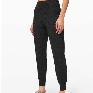 lululemon align jogger 28” formation camo sz 8